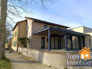 Location appartement 3 pièces 60 m² à Villefranche-de-Rouergue (12200)  660 €