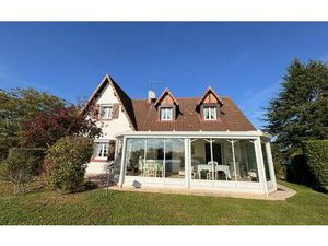 Maison Noyers-sur-Cher m² T-6 à vendre  299 250 €