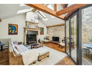 Maison de ville à vendre dans le quartier Billancourt–Rives de Seine