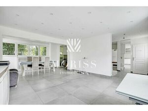 Maison de luxe à vendre dans le quartier Le Bois