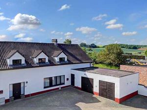 Maison avec de nombreuses possibilités à vendre à Meerbeek