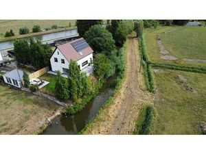 Maison unique et récente avec 4 chambres  panneaux solair...