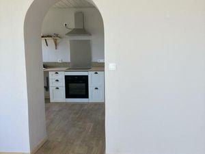 Appartement T3 en rez de chaussé dans villa / 43800 Beaulieu