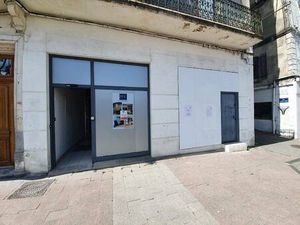 Local commercial à vendre