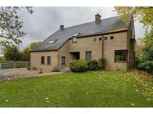 VENDU - Courrière - Maison kangourou 4ch+jardin