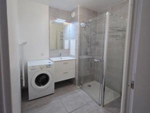 Location appartement 3 pièces 68 m² à Creteil (94000)  1 350 €