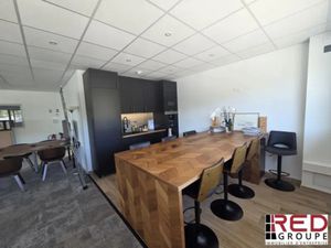 Entrepôt + Bureaux La Ciotat