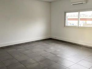 Local à louer Meyreuil