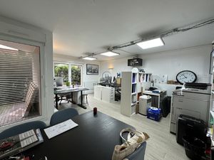 CENTRE VILLE BOULOGNE BUREAUX EN RDC 42 M2 AVEC 19 M2 DE JAR