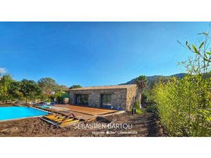 Bergerie de charme livrée neuve T4 de 90m2 avec piscine