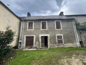 Vente maison 4 pièces 120 m² à Hèches (65250)  66 700 €
