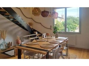 Maison rénovée avec piscine – Belvèze-du-Razès