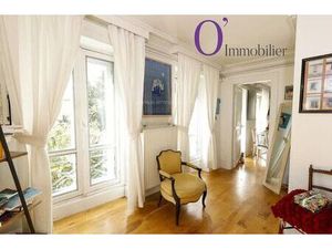 Appartement de luxe de 2 chambres en vente à Belleville  Père-Lachaise  Ménilmontant  Pari
