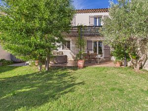 Vente maison 5 pièces 105 m² Saint-Martin-de-Crau (13310)