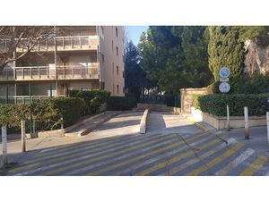 Avenue de Toulon - Menpenti - Box garage fermé 12.5 m2 (5 x