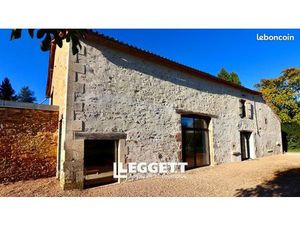 Maison 6 pièces 236 m²