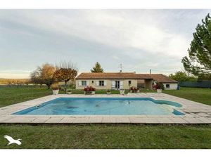 Vente maison 4 pièces 100 m² Saint-Romain (16210)