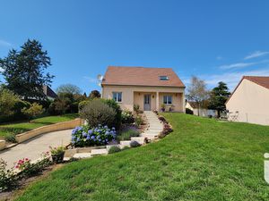 Vente maison 5 pièces 133 m² à Saligny (89100)  235 000 €