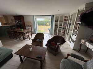 Proche du canal des Deux Mers / Charme et modernité à Hure / 5 pièces 138 m2  dépendance