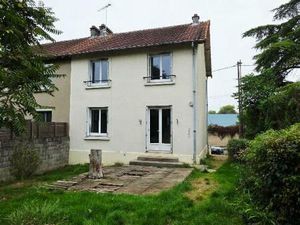 BOURGES MAISON DE 78.2M² 4 PIECES 3 CHAMBRES GARAGE JARDIN