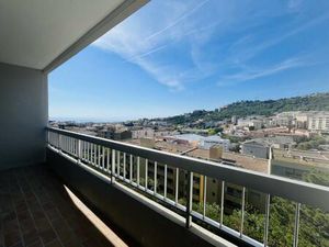 Location appartement 1 pièce 28 m² à Bastia (20200)