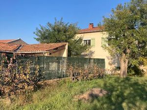 Vente maison 222 m² à Orsan (30200)  279 000 €