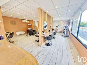 Vente Bureaux et commerces à Saint-Benoît-sur-Loire (45730) : à vendre / 75m² Saint-Benoît