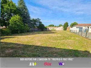 Vente Terrain à Saint-Pierre-du-Mont (40280) : à vendre / 484m² Saint-Pierre-du-Mont