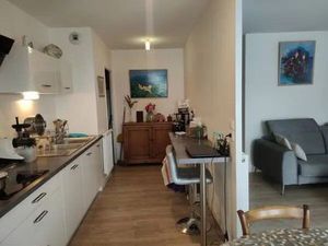 Location appartement 3 pièces 75 m² à Pessac (33600)