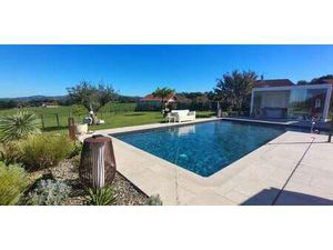 Villa avec piscine et terrasse Bassussarry (64)