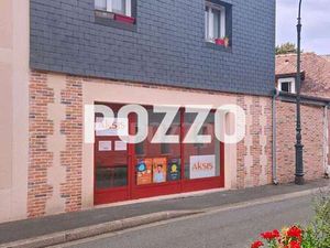 Location Bureaux et commerces à La Rivière-Saint-Sauveur (14600) : à louer / 25m² La Riviè