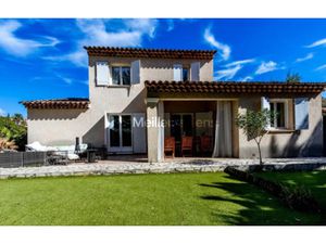 Vente maison 5 pièces 110 m² à Frejus (83600)  580 000 €
