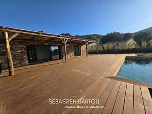 Vente maison 4 pièces 90 m² à Porto-Vecchio (20137)  685 000 €