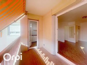 Vente appartement 1 pièce 31 m² à Saint-Laurent-du-Var (06700)  165 000 €