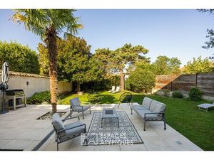 Maison de luxe à vendre à Fleurieu-sur-Saône