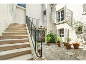 Maison de luxe à vendre à Marnes-la-Coquette