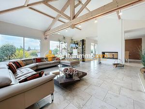 Maison de luxe à vendre à Chèzeneuve