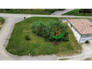 Terrain constructible viabilisé à vendre