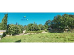 Terrain constructible viabilisé à vendre