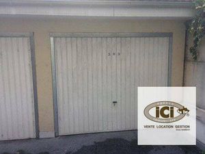Garage/Stationnement à louer