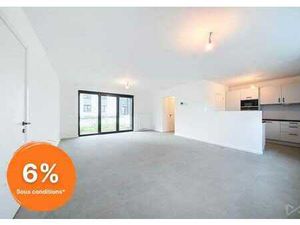 Possibilité TVA 6 % Appartement 2 ch + jardin + 2 places de