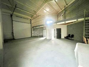 Location Bureaux et commerces au Loroux-Bottereau (44430) : à louer / 140m² Le Loroux-Bott