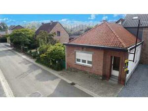 Maison 3 façade 2 chambres  jardin et garage