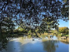 Vente terrain 7023 m² à Saint-Pierre-la-Cour (53410)  39 900 €