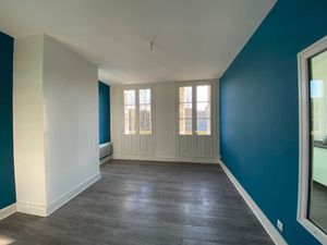 Location appartement 2 pièces 44 m² à Chatellerault (86100)  400 €