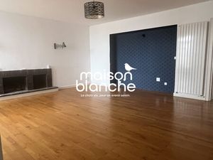 Maison à louer en coeur de ville Surgères !