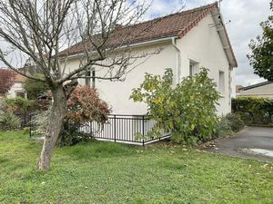 Vente maison 5 pièces 98 m² Sainte-Savine (10300)