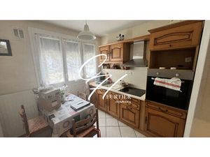Vente appartement 4 pièces 72m2 Eybens 38320 - 121000 € - Surface Privée