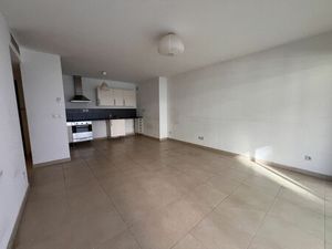 Vente appartement 3 pièces 64m2 Marseille 7eme (13007) - 365000 € - Surface Privée
