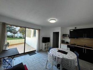 Location appartement 1 pièces 22m2 Saint-Georges-de-Didonne 17110 - 550 € - Surface Privée